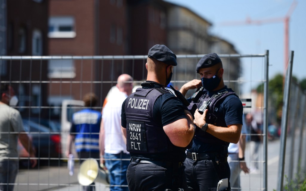 Policía alemana detiene a cientos de migrantes en frontera polaca