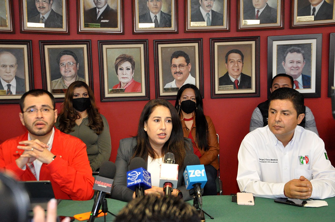 Denuncia el PRI despidos arbitrarios en Gobierno del Estado