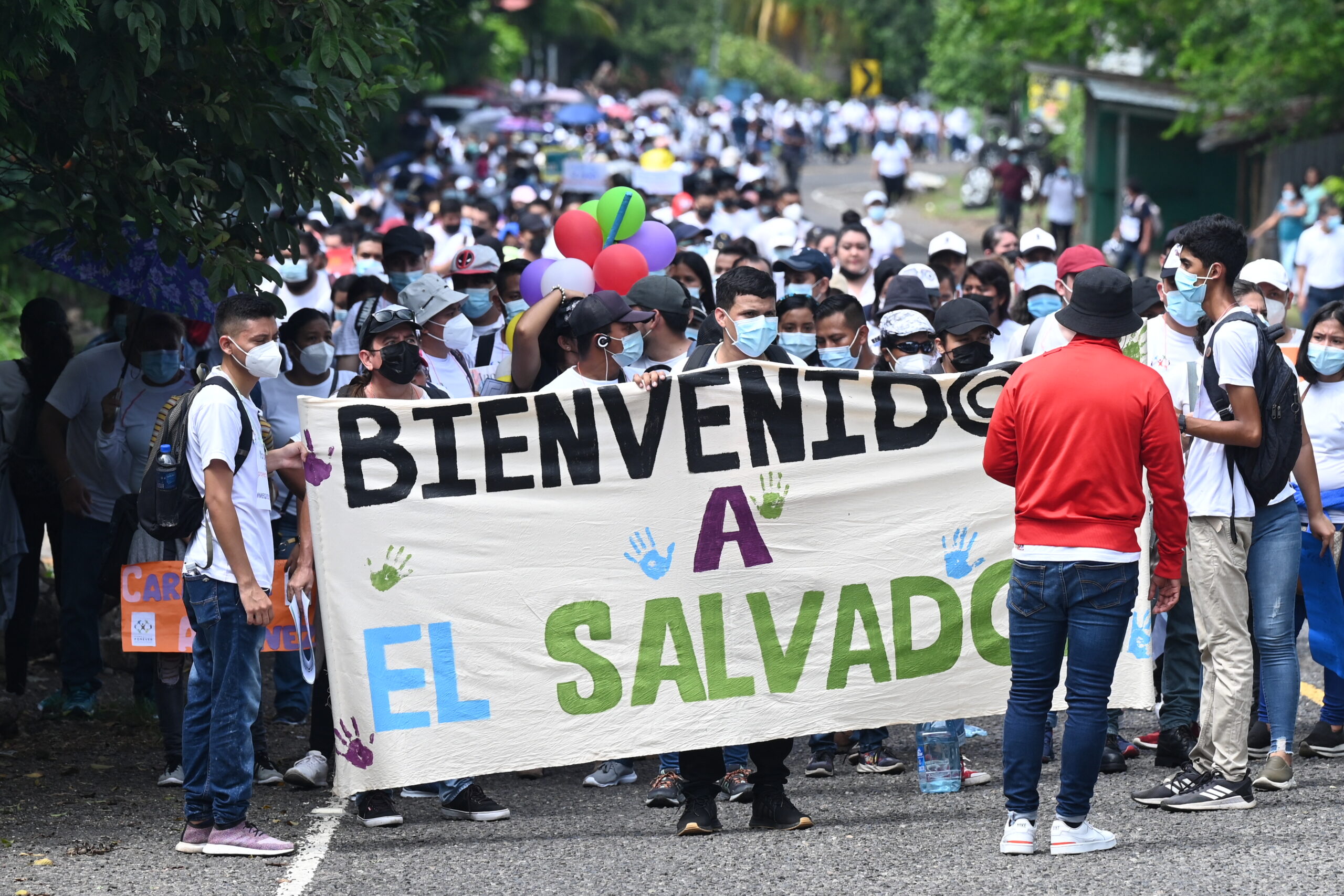 «Caravana al revés»: jóvenes salvadoreños claman por apoyo para no migrar