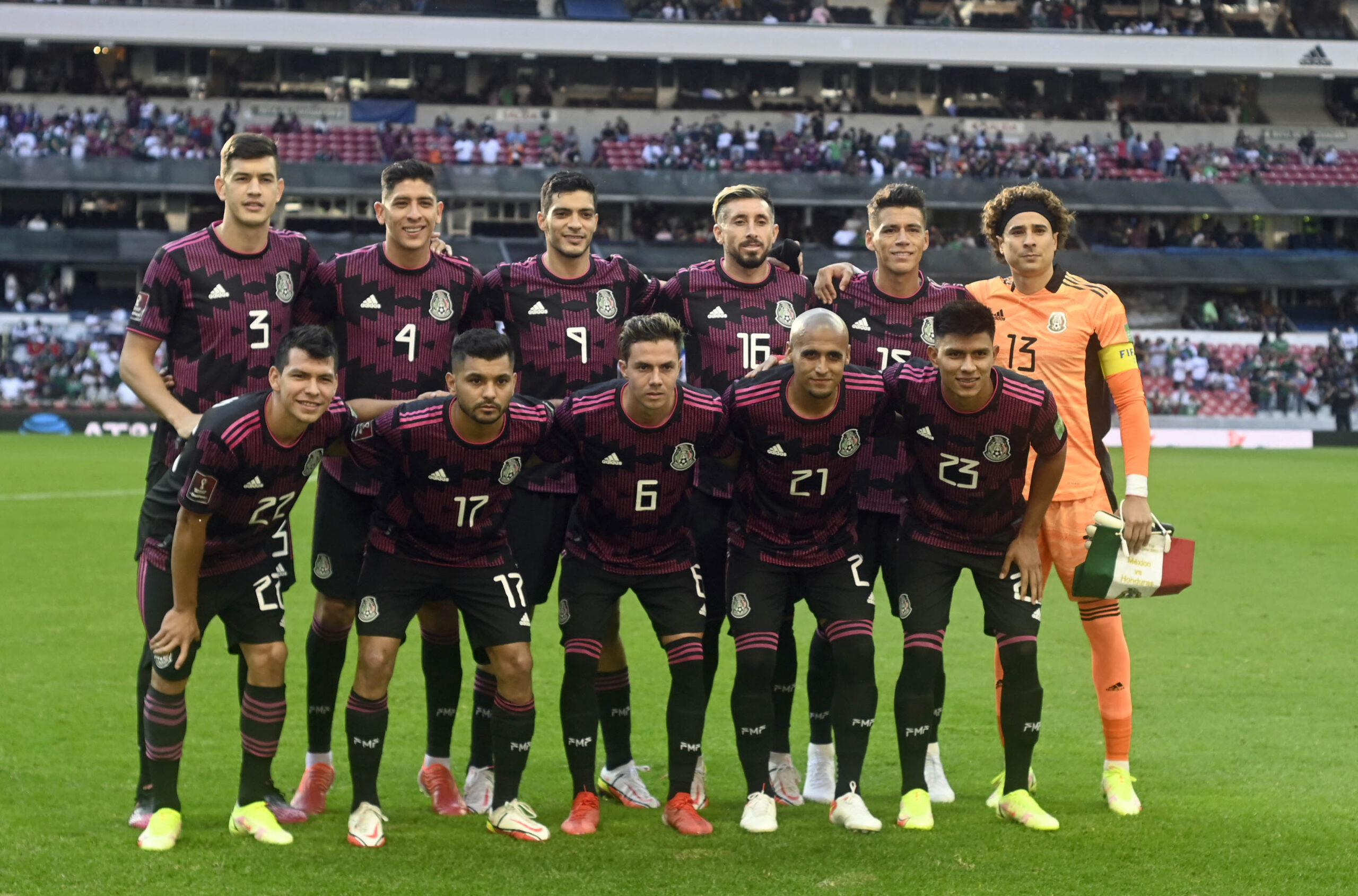 El Salvador dará pelea ante un México que pisa firme en clasificatorio a Catar-2022